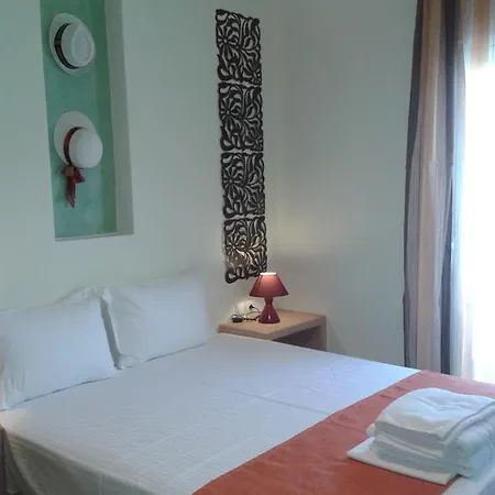 Sea To See Nea Peramos  Room photo